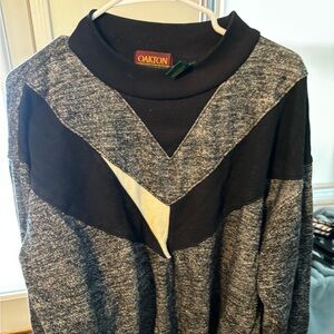 Vintage Oakton lg. men’s black grey sweatshirt.